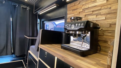 Berry – 2 berth Peugeot campervan from 2018