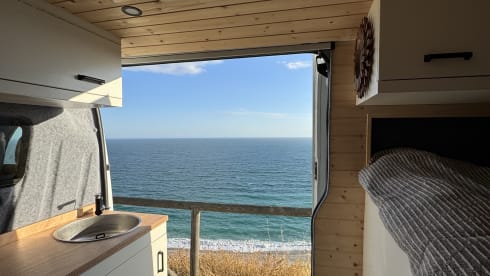 Harry – Opel, off-grid and all you need! 