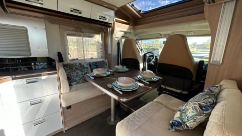 Superb super-equipped Camper