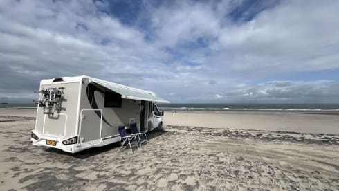 Chausson 768 – Luxury, atmosphere and automatic!