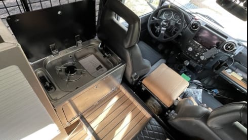 Silver Bullet Defender – 2p Land Rover bus from 2012