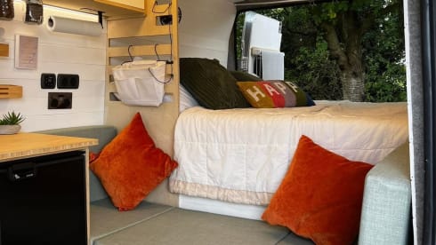 Ada – LUXURY - Spacious and beautiful Bespoke 3 berth Citroen Relay - Ada Van  