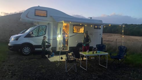 🚐 6 berth Roller Team Zefiro 765 from 2018