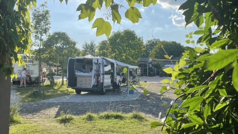 Very neat self-built 2p Fiat Ducato bus from 2016 