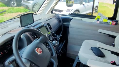 p McLouis integrated uit 2018