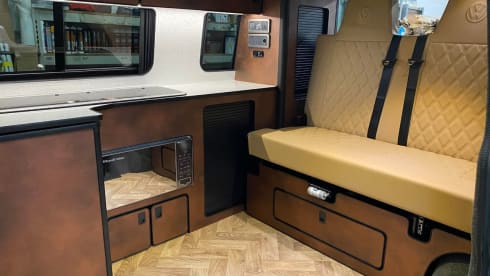 Vernon  – VW CAMPER - COMPACT & LUXURY. 