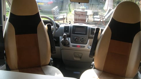 Relaxed en comfortabel rijdende Burstner Nexxo t 728 