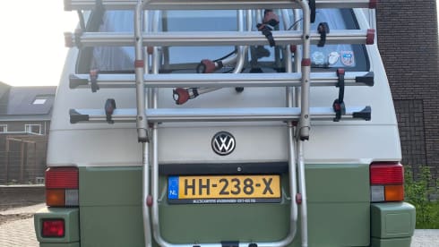 4p Volkswagen bus from 1995