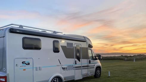 Luxury 4 berth Adria Matrix 2017