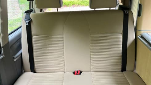 4p Volkswagen campervan from 2005