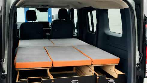 Molly – Electrische Campervan Kia Pv 5.    2 persoons