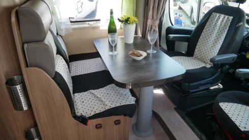 Chausson 514, 4 seats and 4 berths.
