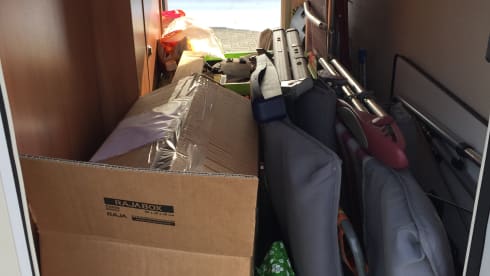Compact, modern and above all cozy camper