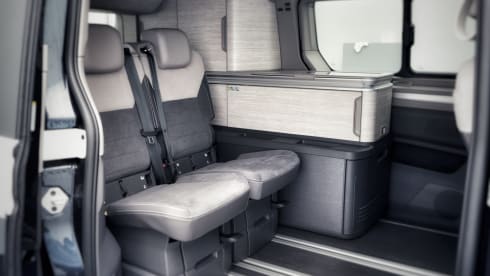 Roadie – New California Ocean 2025 4p