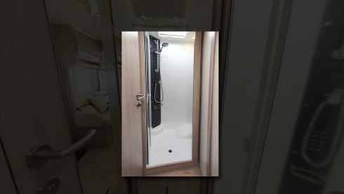 The Bullet II – Luxurious and spacious 4-person Rapido (Automatic) 2025 NEW 