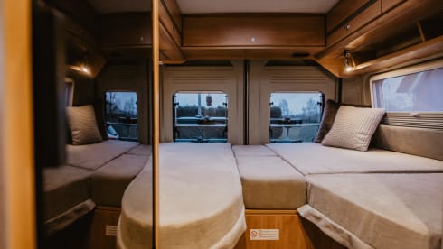 Roadcruiser – Luxury bus camper Pössl Roadcruiser (camper 20)
