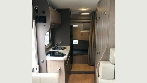 Bryn – 6 berth Ford alcove from 2015