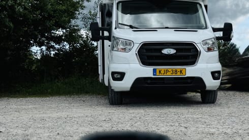 TRAVEL’KEES 🚍 ‘🧳 De Ruimste en slimste camper in deze intergraal klasse   – Novità in affitto! Chauson 670 praticamente nuova! 