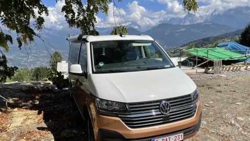 BATmobiel :) – VW California T6.1 with parking heater