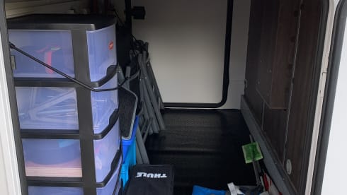 Freedom Rider – Ford Benimar Cocoon 463 4 pers. (2023)