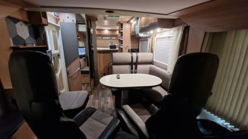 4-seater Knaus integrated from 2012