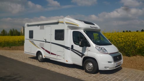 AUSSIE – FOR RENT Freedom of happiness with Mobilhome Sunlight T 64