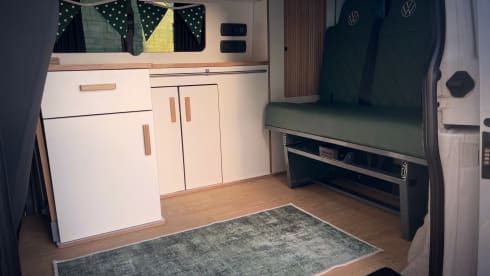 Gerald  – VW-Campingbus mit 4 Schlafplätzen ab Baujahr 2020