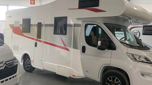 Mobie – 6p Rimor alcove uit 2023