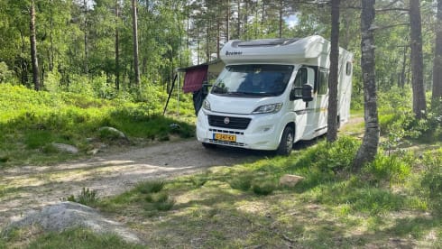 Benimar camper * Ruime indeling  * Inclusief inventaris
