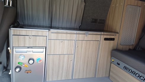 Betty – 4 berth Volkswagen campervan 2011