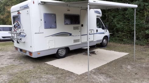 4p Adria Mobil semi-integrated from 2006