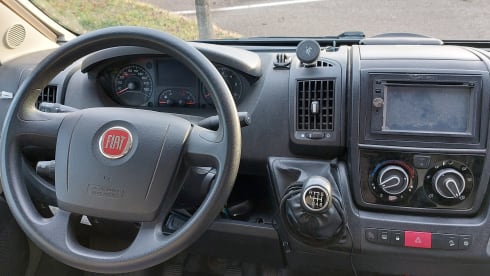 Ciro – Moderno, adatto allo smart working e ai nomadi digitali