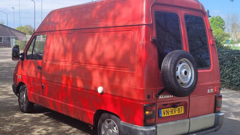 Heerlijkheid!  – 2p Renault bus from 1996