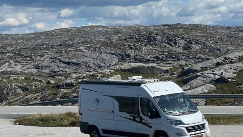 Atmospheric 4p Knaus Boxstar Family bus camper