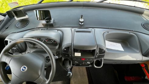 Macarena – Camper with many extras, integral