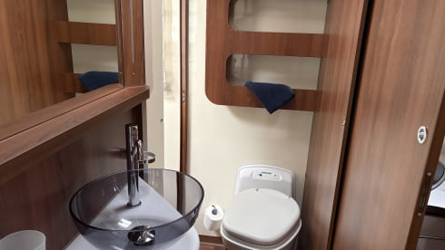 Mac – 5p McLouis semi-integrated uit 2015