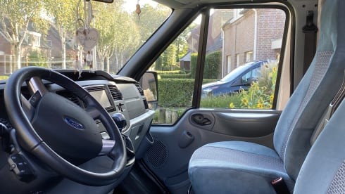 liberty 654 – 3p Ford semi-integrated from 2009