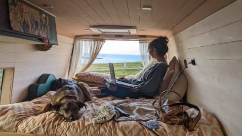 Tabitha – A Cheerful Campervan