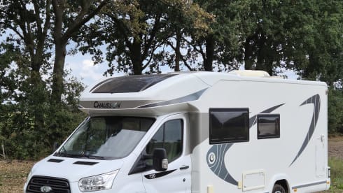 4p Chausson halbintegriert ab 2019