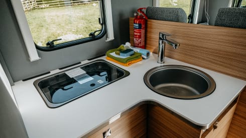 H12 – Fiat Dethleffs Just 90 Ideal family van or 2 couples