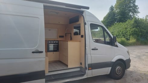 De sprinter – 2p Mercedes-Benz campervan from 2013