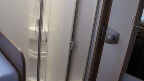 Carado Berlin 2023 - Pratique et comme neuf