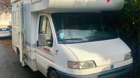 Max – Location camping-car  - animaux acceptés