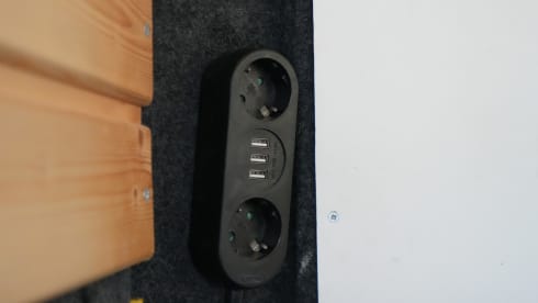 De Koetz – Mercedes Sprinter Bus | 2 persone