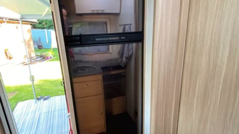 Roxy – Enjoy your holiday in our wonderful motor home.