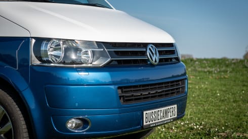 Joep – 4p Volkswagen campervan from 2013