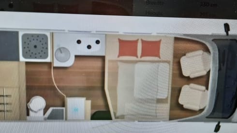 4p Bürstner semi-integrated from 2022