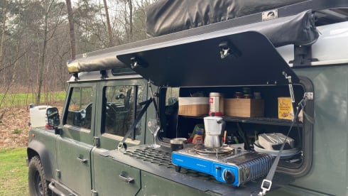 2p Land Rover rooftop from 2013