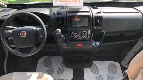 Rapido 666F – Rapido 666F Motorhome