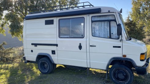 3p Mercedes-Benz bus from 1988